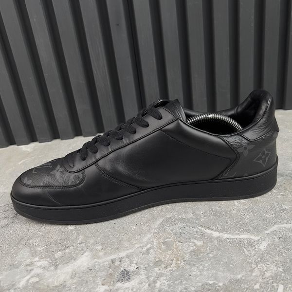 Rivoli Sneakers Black Leather Monogram Eclipse