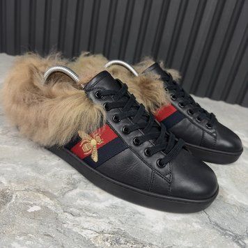 Ace Web Bee Embroidered Sneaker Black Fur Leather