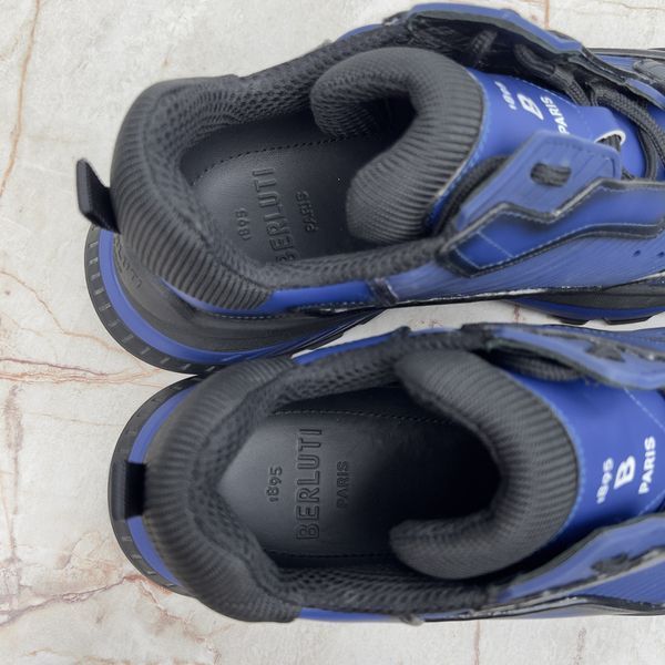 Gravity Sneakers Blue Leather