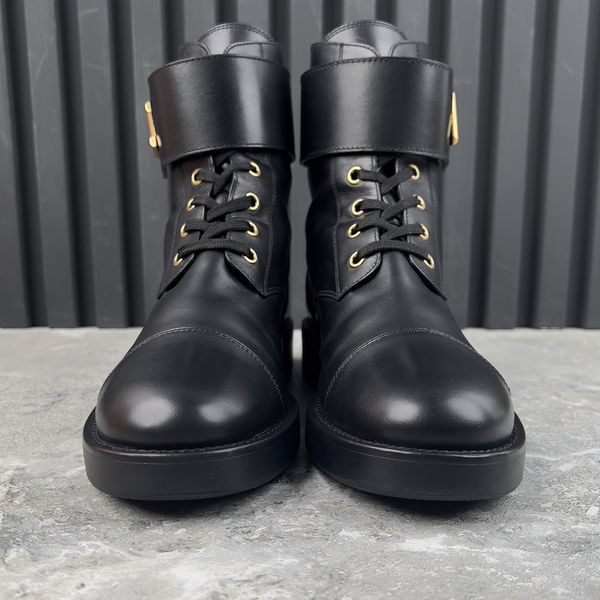 Wonderland Ranger Boots Twist Logo Cap Toe Black Leather