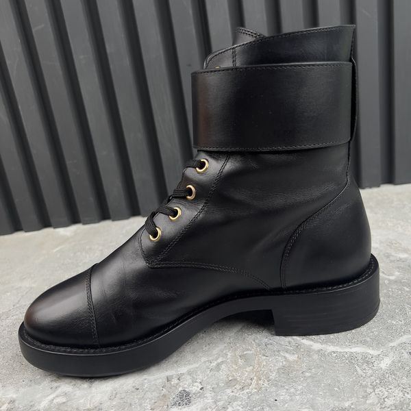 Wonderland Ranger Boots Twist Logo Cap Toe Black Leather