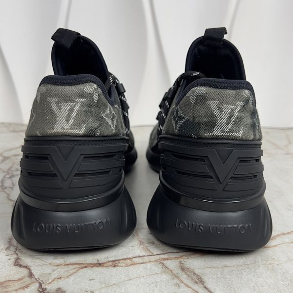 Fastlane Monogram кросівки чорні 3403 фото