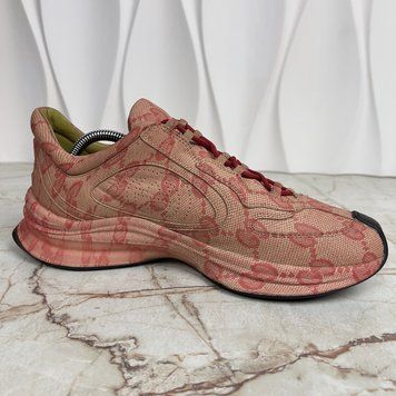 Run Interlocking GG Supreme Red Sneaker Canvas