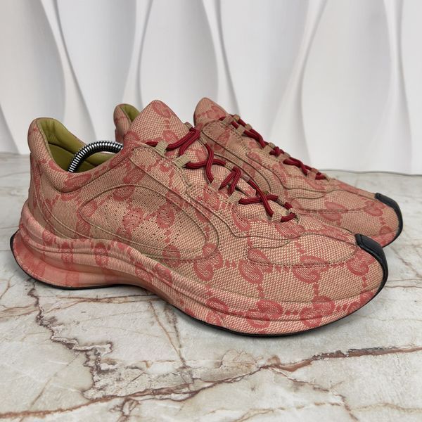 Run Interlocking GG Supreme Red Sneaker Canvas