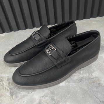 LV Estate Loafers Black Grained Leather