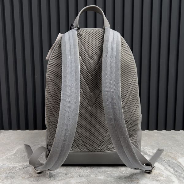 Takeoff Backpack Aerogram Logo Gray Grained Leather