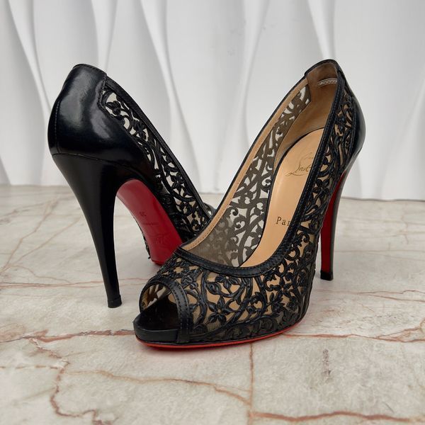 Very Lace туфлі-човники чорні шкіряні Laser-Cut CLPUMP фото