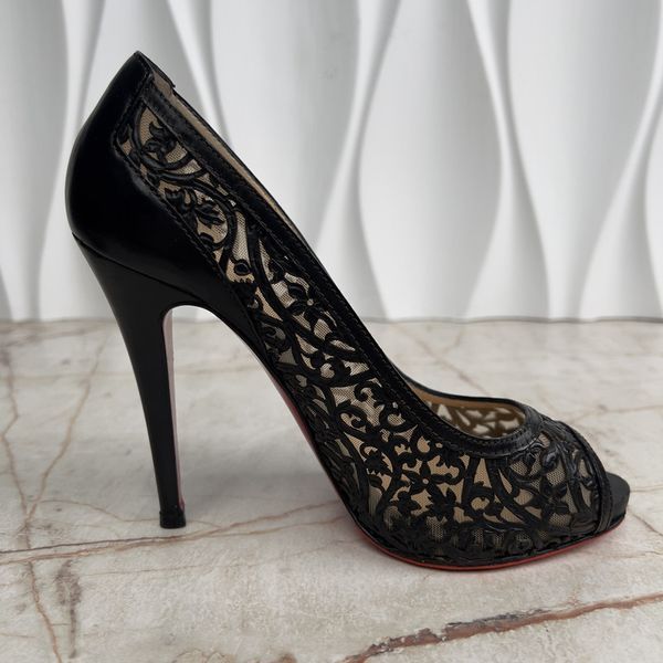 Very Lace туфлі-човники чорні шкіряні Laser-Cut CLPUMP фото
