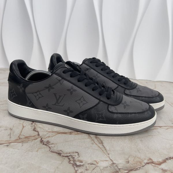 Rivoli Sneakers Monogram Eclipse Gray Canvas