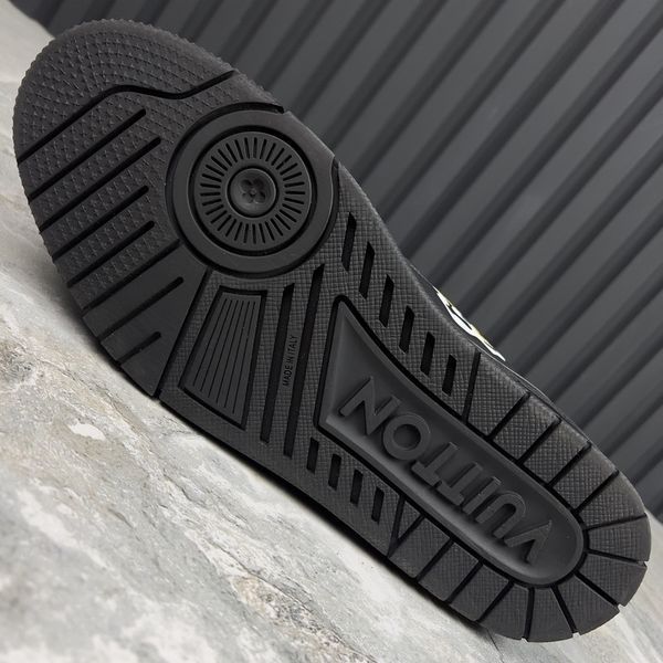 LV & Nigo collaboration Trainer Tiger кросівки чорні шкіряні 3168 фото