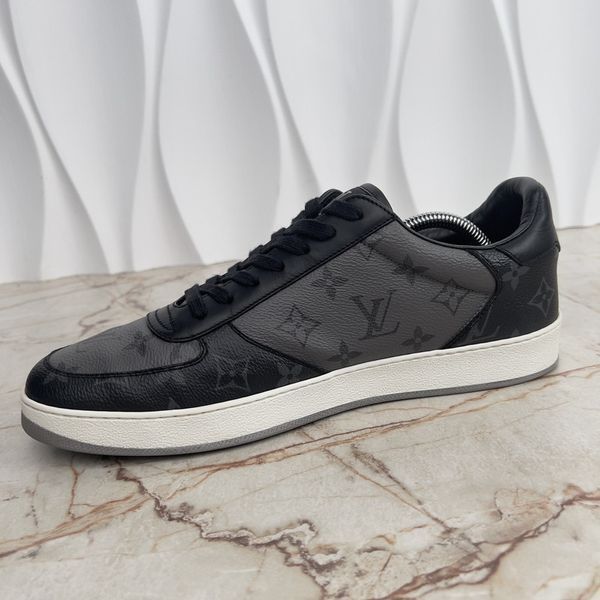 Rivoli Sneakers Monogram Eclipse Gray Canvas