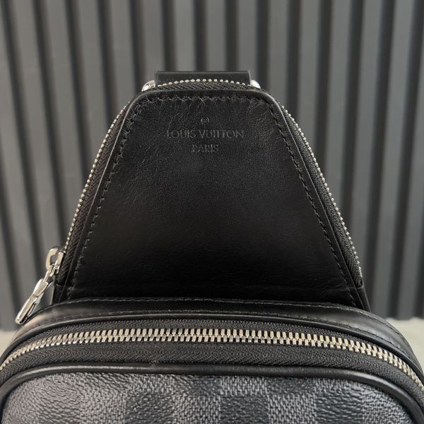 Avenue Damier Graphite Canvas Slingbag
