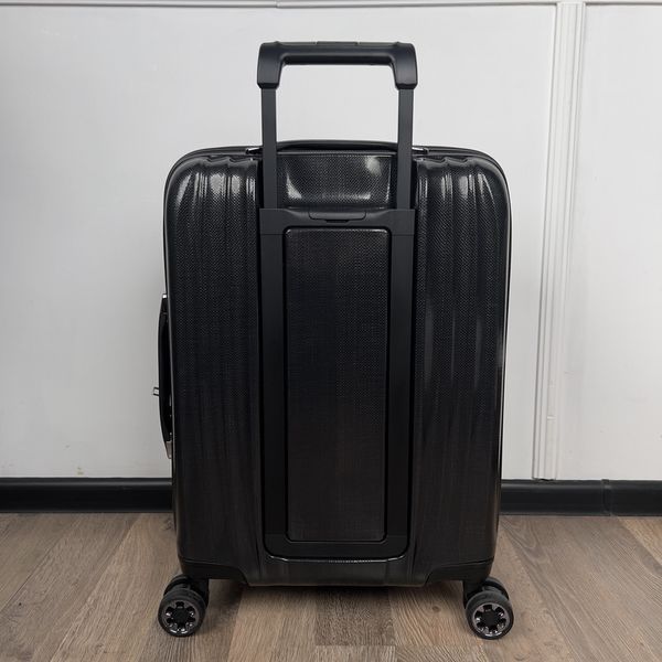 Валіза Nexis Onyx Black Spinner 55/20 ультра легка на 4-х коліщатках ручна поклажа ROXKIN 4087 фото