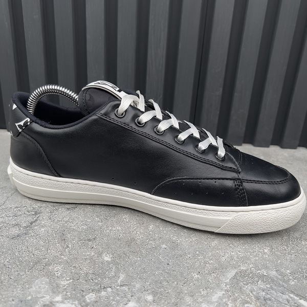 Charlie LV Logo Sneakers Black Leather