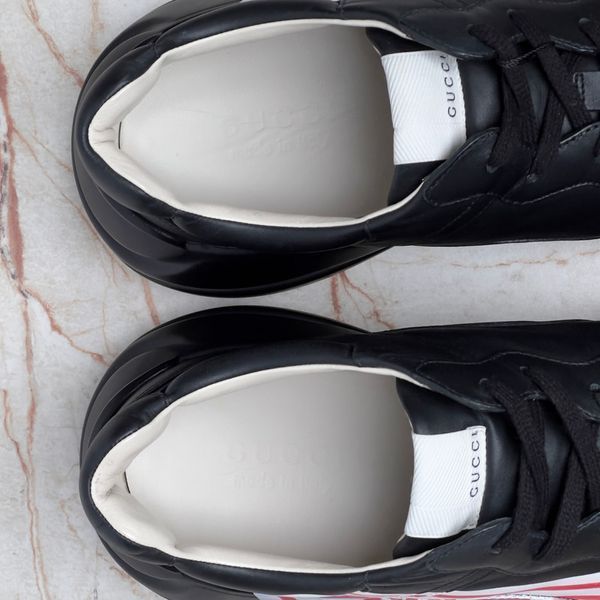 Rhyton Sega Logo Sneakers Black Leather