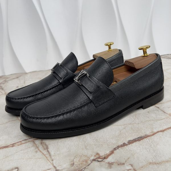 Major Loafers Taiga Black Leather