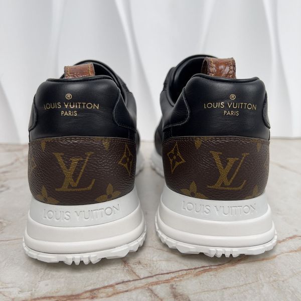 Run Away Monogram кросівки чорні із сітки 3660 фото