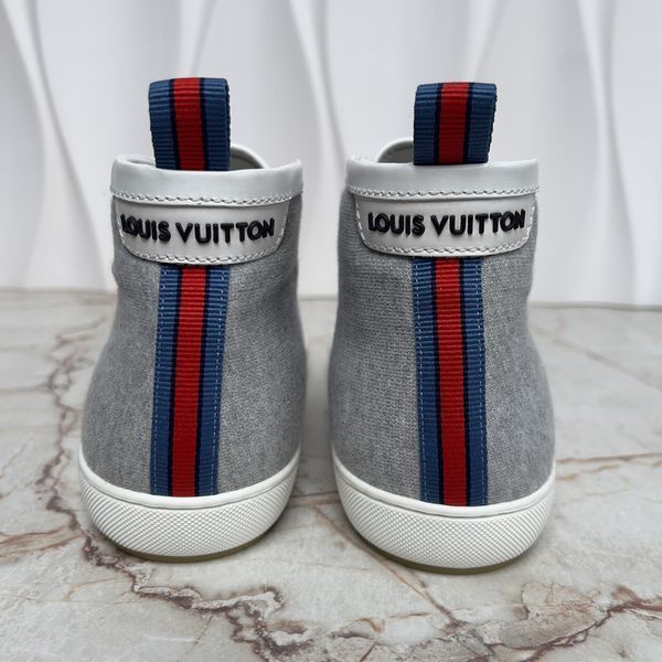 Limited Edition Boots White Suede