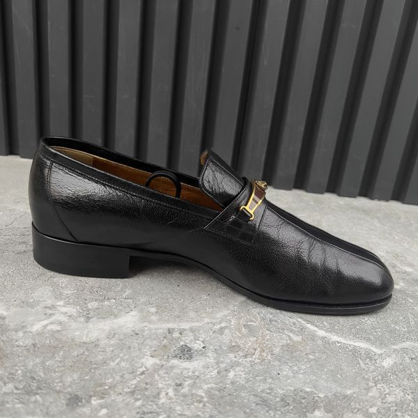 Tiger Embellished Loafers Black Leather