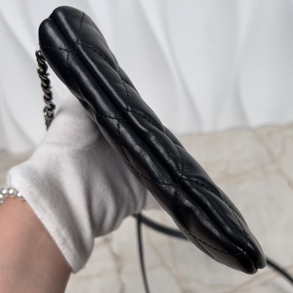 Uniform Lambskin Quilted Crossody Bag Leather