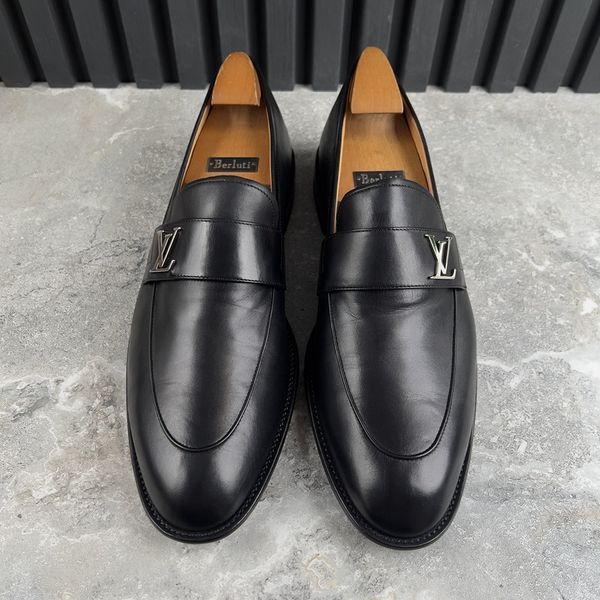 Saint Germain LV Loafers Black Leather