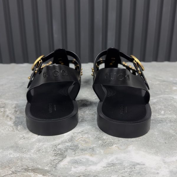 Studded Buckle Strap Sandals Black Rubber
