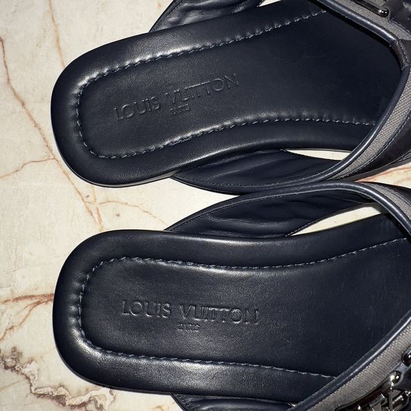 Thong Sandals Logo Blue Leather