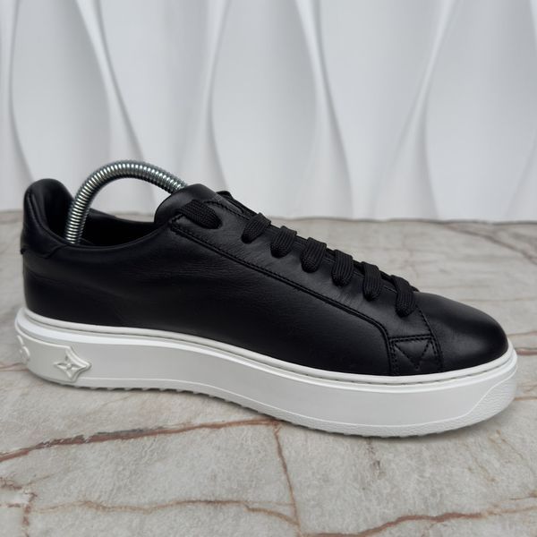 Louis Vuitton Time Out Sneakers Black Leather 3662 фото