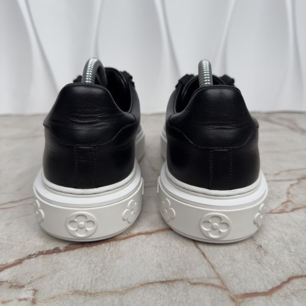 Louis Vuitton Time Out Sneakers Black Leather 3662 фото