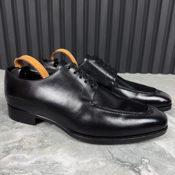 Derby Classic Shoes Black Leather