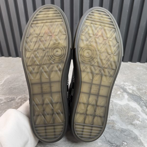 LV Ollie кросівки чорні замшеві Damier Canvas Monogram 4022 фото