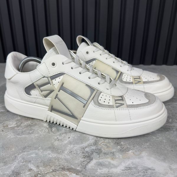 Sneakers White Leather