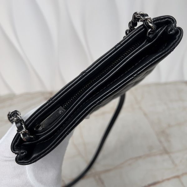 Uniform Quilted Crossody Bag Lambskin Pouch