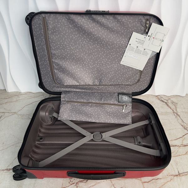 Валіза Cosmolite Cabin Strict Spinner 55/20 FL2 кольору Bright Pink 4134 фото