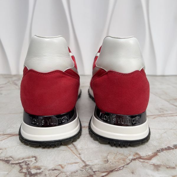 Run Away Sneakers Red Suede