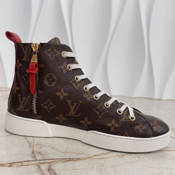 Stellar Monogram Sneaker Brown Canvas