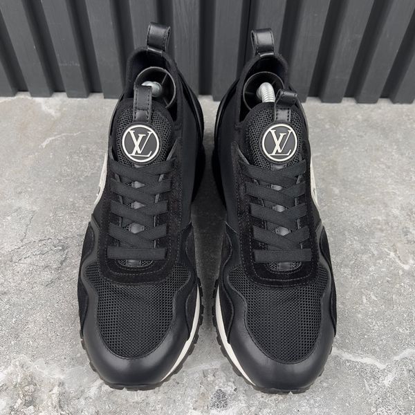Run Away LV Circle Logo Sneakers Leather Mesh