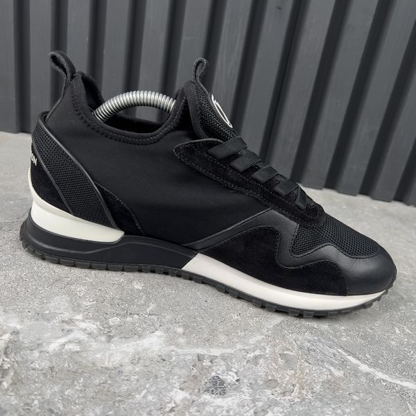 Run Away LV Circle Logo Sneakers Leather Mesh