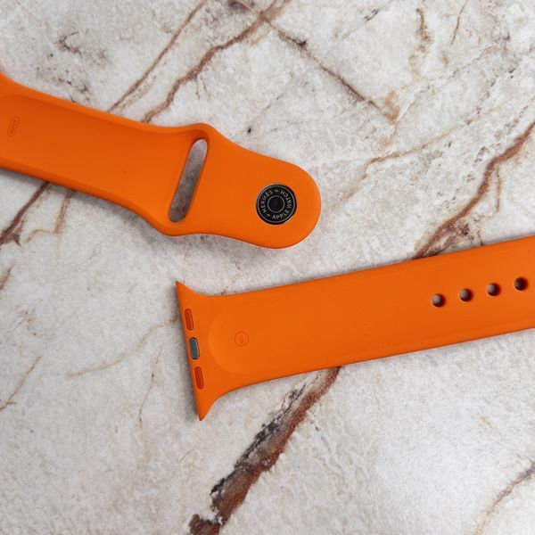 Apple Silicone Orange watch band 44 MM