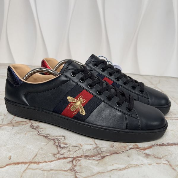 Gucci Ace Web Bee кросівки чорні шкіряні із вишивкою 3032 фото