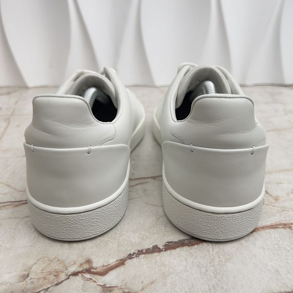 Frontrow Sneakers White Leather