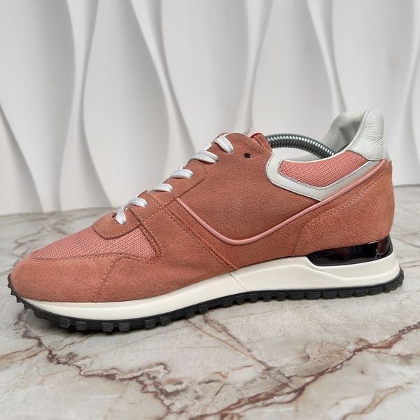 Run Away Sneakers Pink Suede