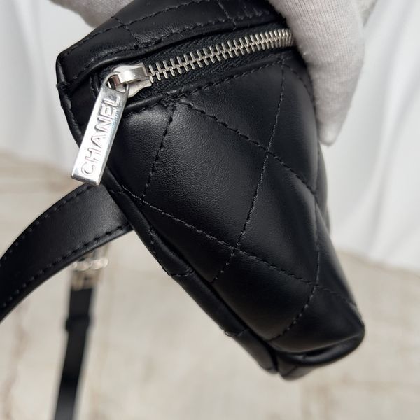 Uniform Belt Bag Black Matelasse Lambskin