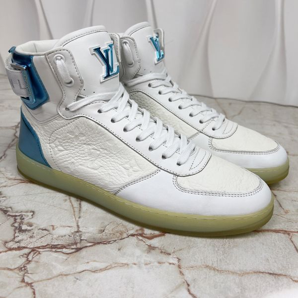 Rivoli Monogram White Grain Leather