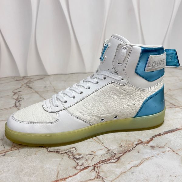 Rivoli Monogram White Grain Leather