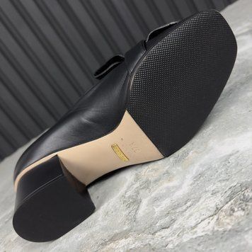 Marmont GG Pumos Black Leather