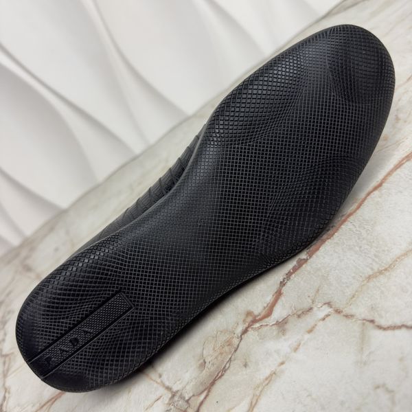Classic derby shoes black lizard skin
