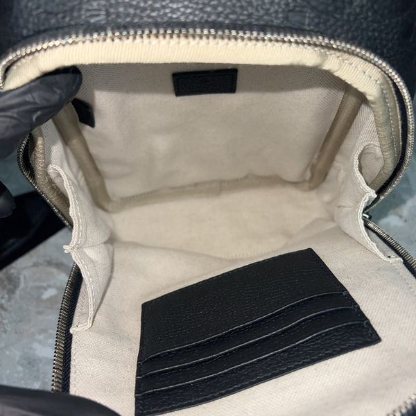 Jumbo Sling Crossbody black leather