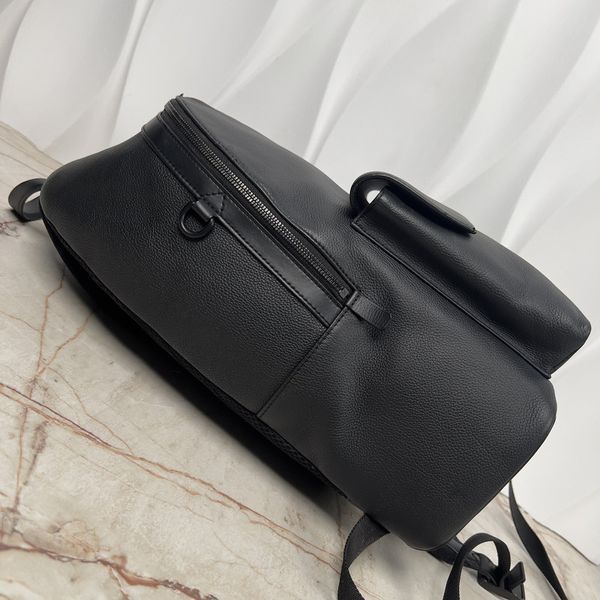 Takeoff Aerogram Logo LV Grained Calfskin Backpack