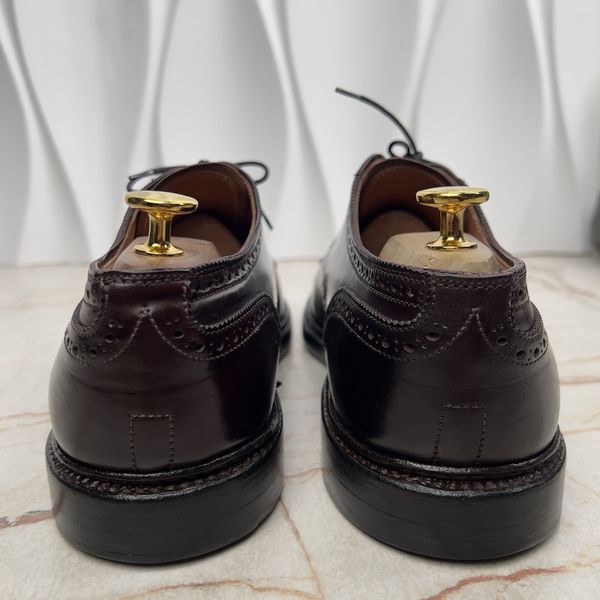 Medallion Cap Toe класичне взуття броги коричневі шкіряні Shell Cordovan 3828 фото
